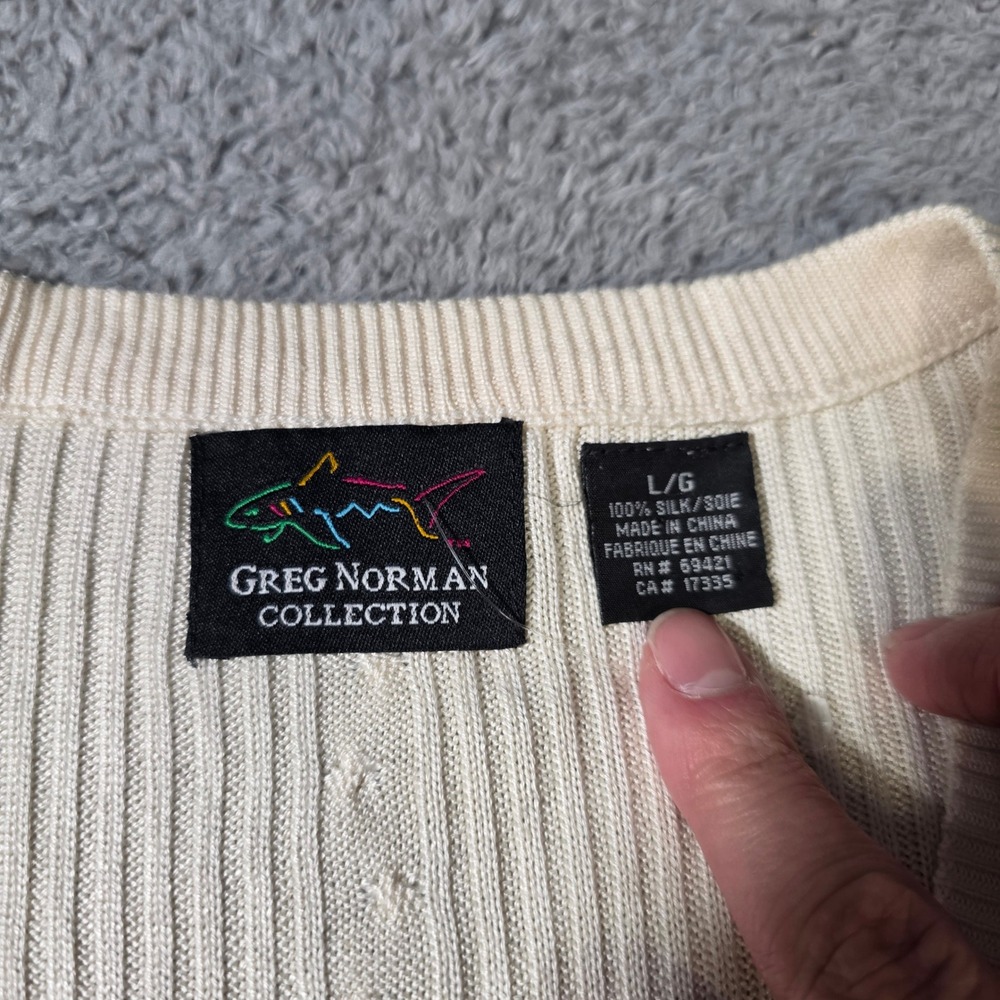 Greg Norman Mens L Sweater Vest Cream 100%‎ Silk Ribbed Cable Knit V-Neck Golf - Picture 3 of 5